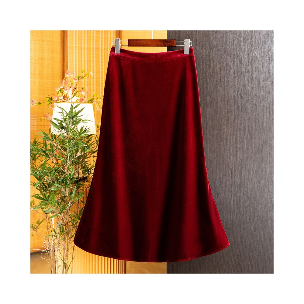 New Chinese style fashionable versatile commuting skirt for women in winter 2025 new Chinese style buckle high waist slimming mid length skirt image 2