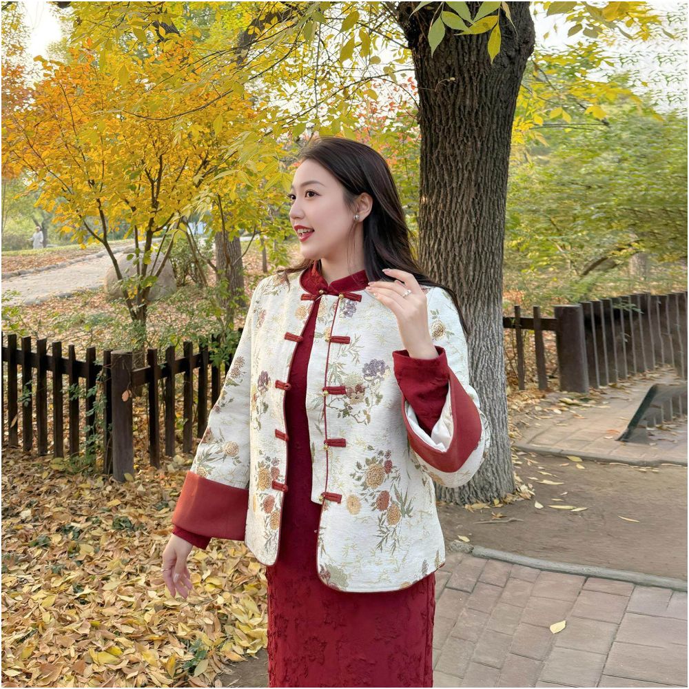 Large size new Chinese jacquard cheongsam dress thick and chubby small fragrance style engagement dress 2024 autumn and winter commuting style image 2