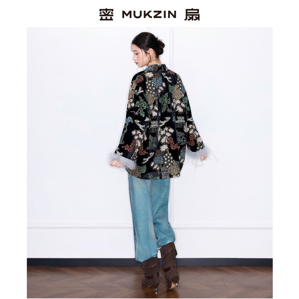 Huang Ling s same style dense fan 2025 winter peony pavilion gold wire three dimensional embroidery Chinese style retro cotton coat jacket image 5