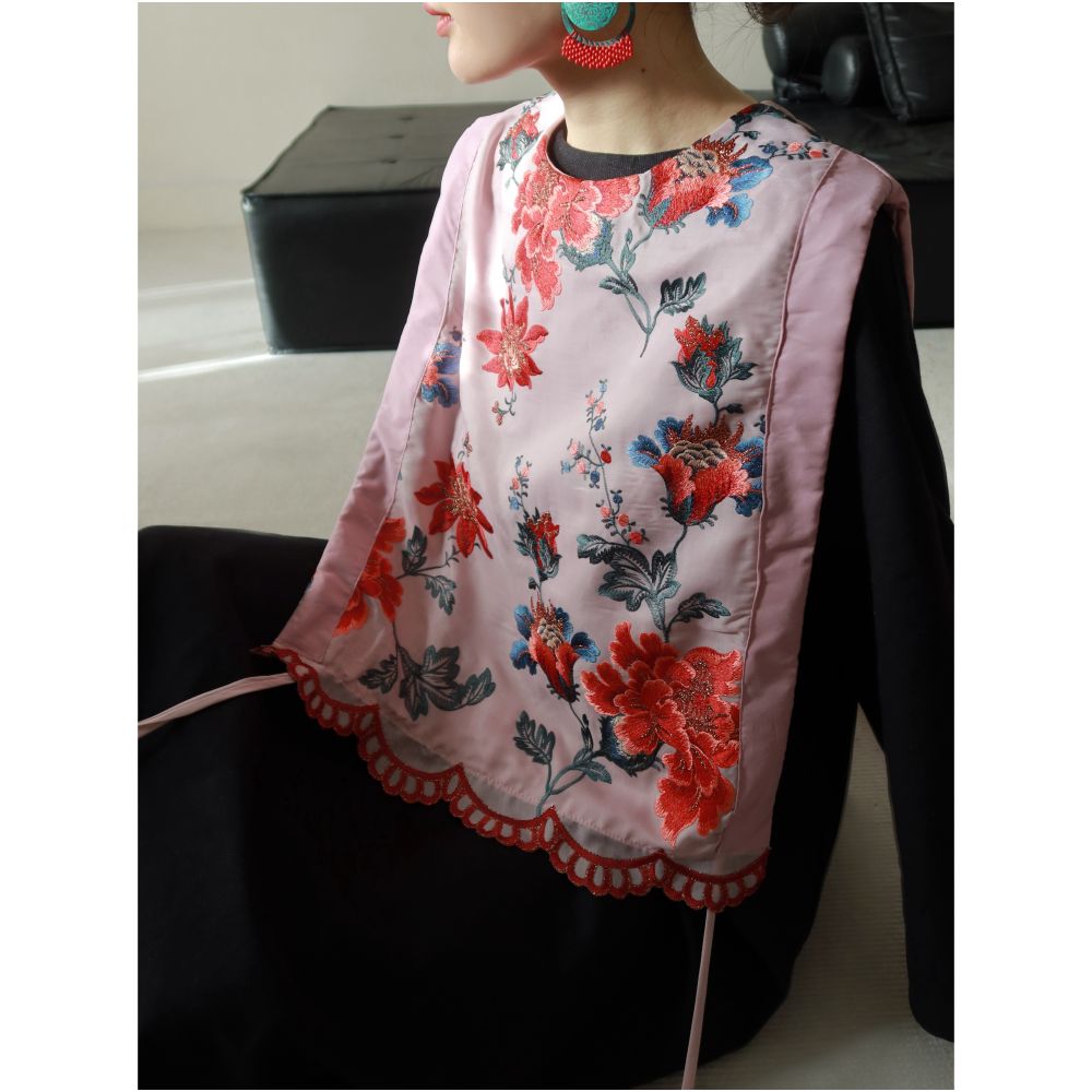 TAORAN women s Chinese flower and bird embroidery vest round neck pullover fake collar versatile camisole national style shoulder top image 3