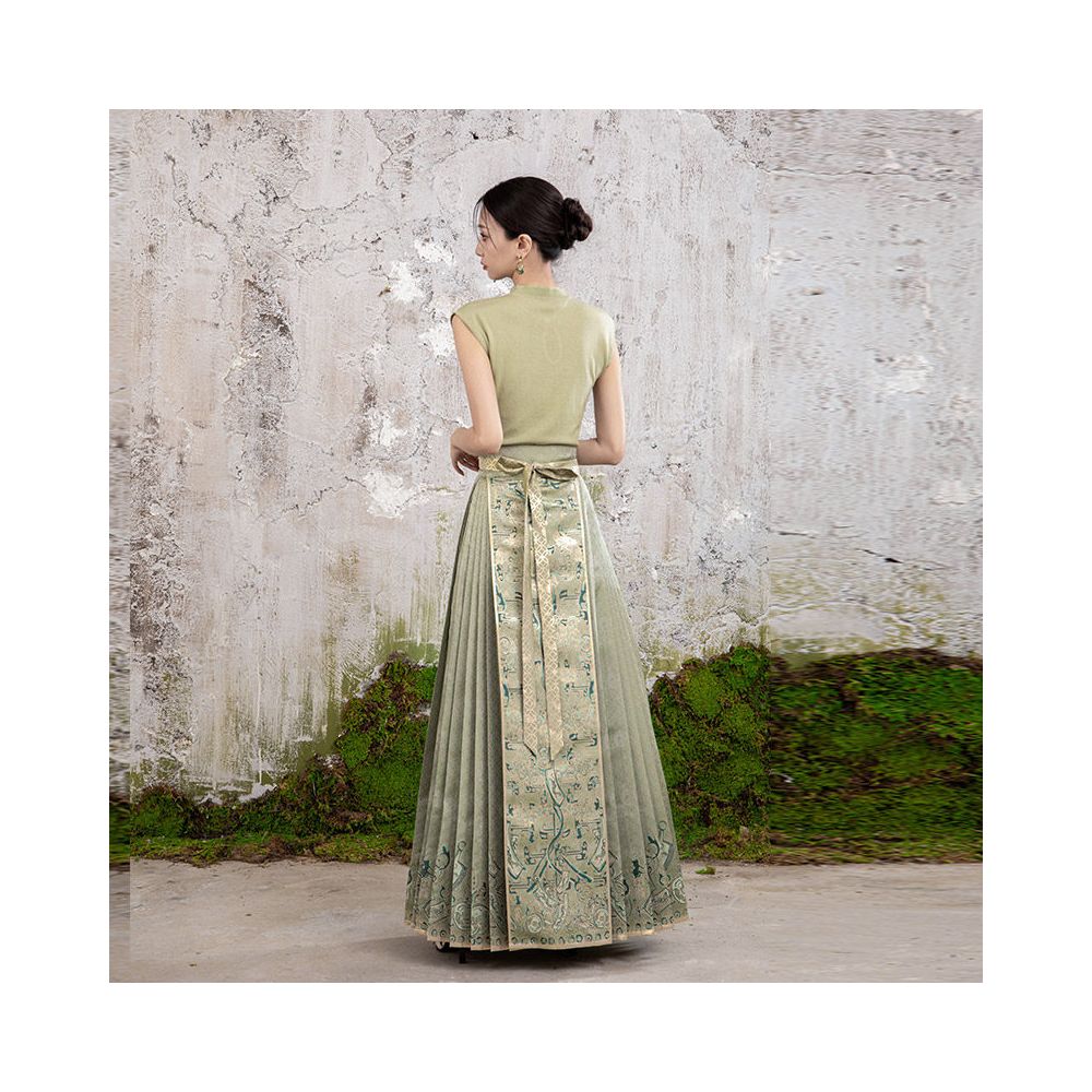 Anytime anywhere come to Caixin a new Chinese style imitation makeup flower patterned Hanfu improved horse face skirt summer half skirt image 4