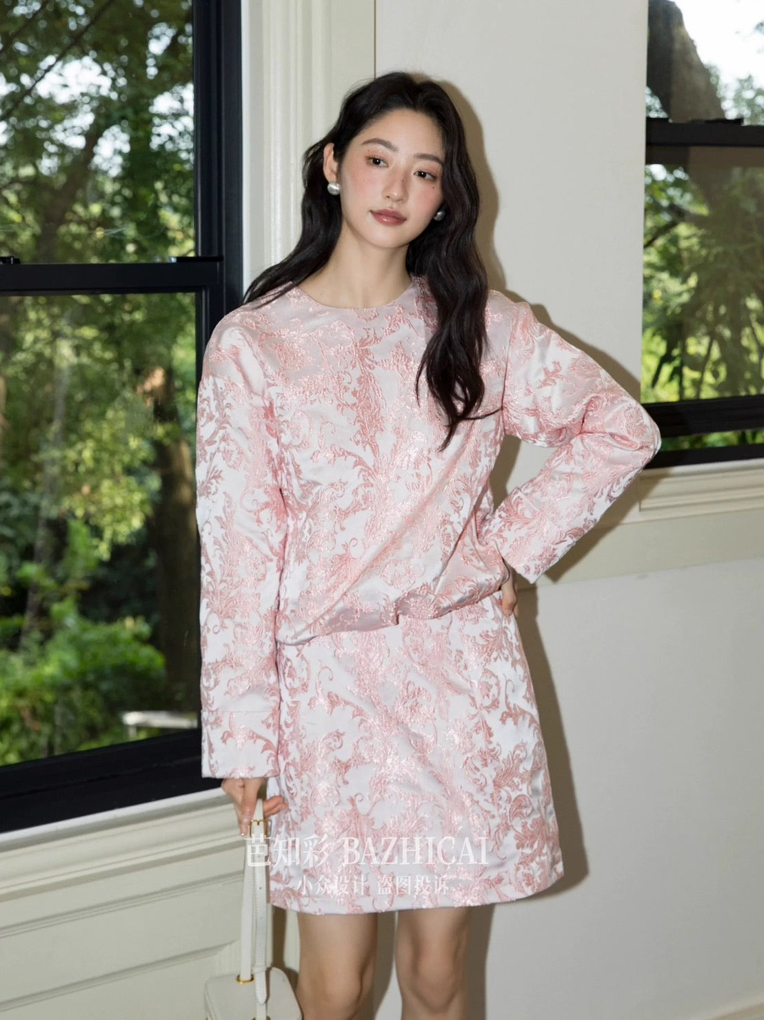 ASAYA4882 – Sakura Jacquard Elegance 🌸✨